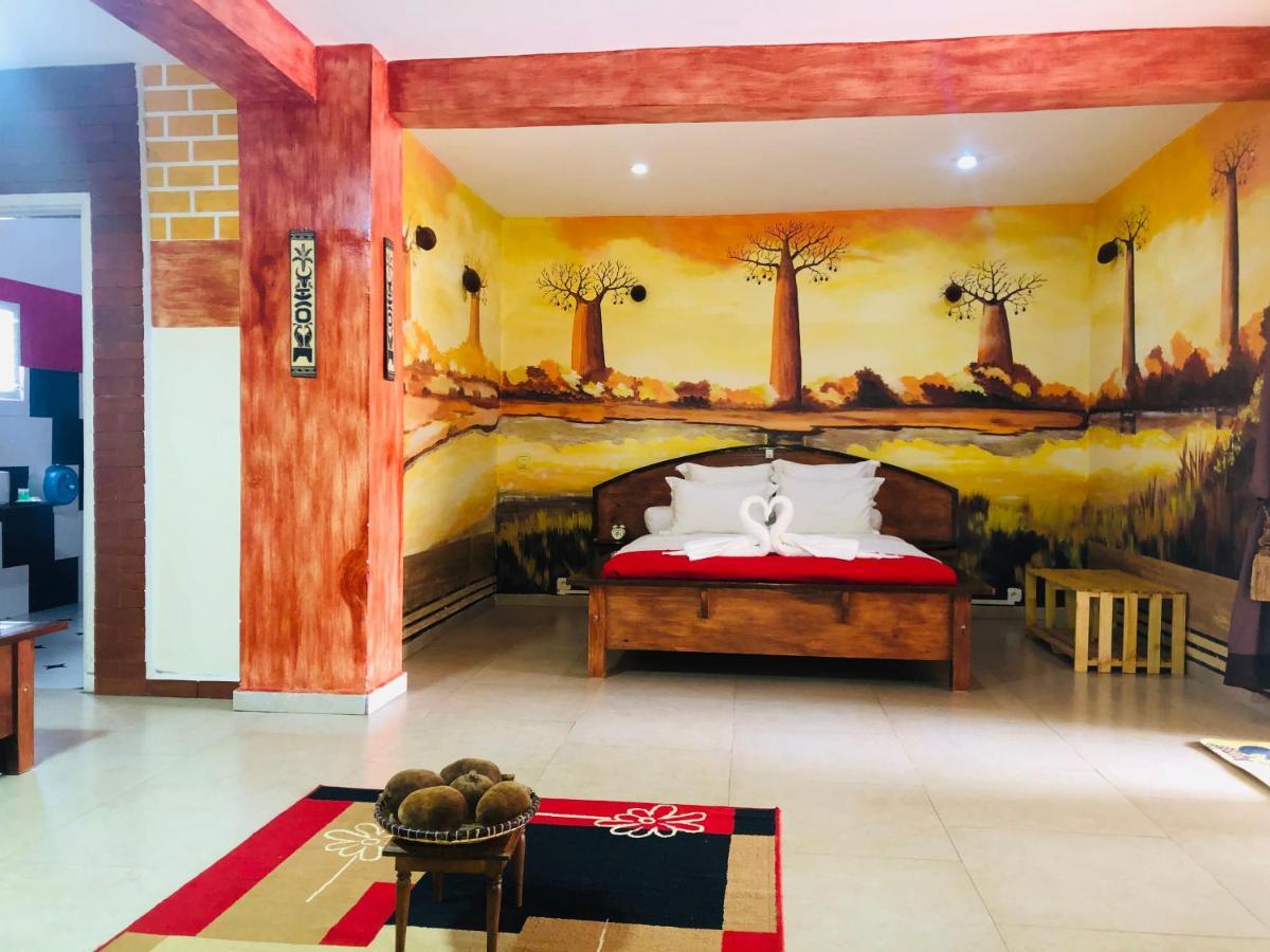 Petite Flower Guest House Talata-maty 외부 사진