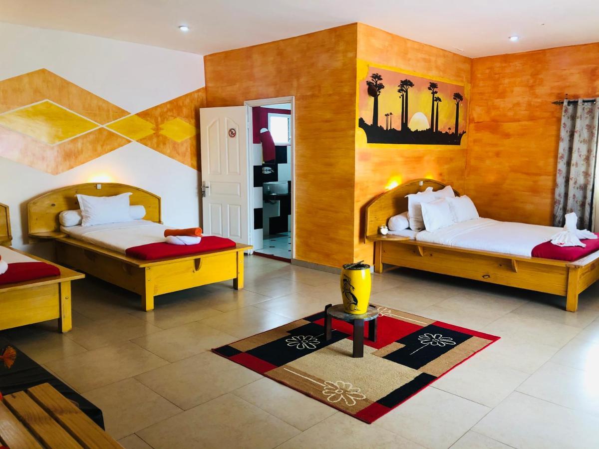 Petite Flower Guest House Talata-maty 외부 사진
